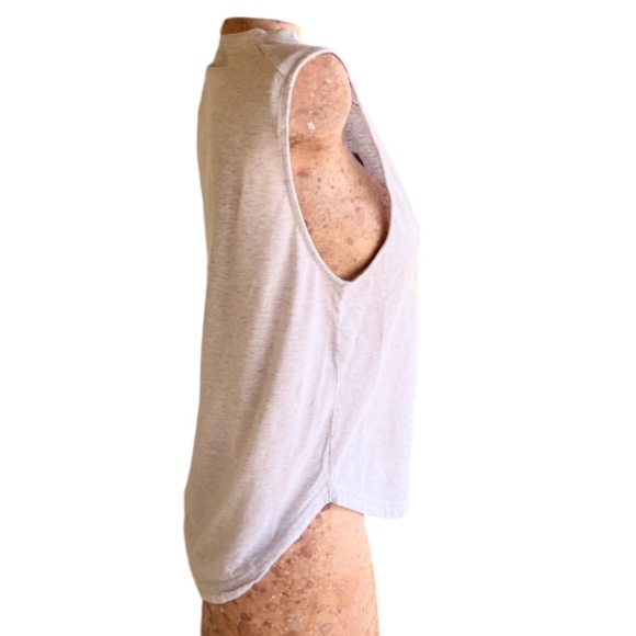 Sleeveless Logo Activewear - Picture 6 of 8